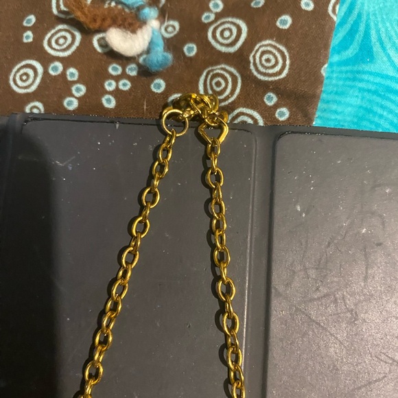 Costume Jewelry - Picture 3 of 8